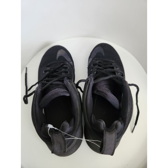 Lebron James Black Nike Sneakers (Size 9) - Picture 2 of 8